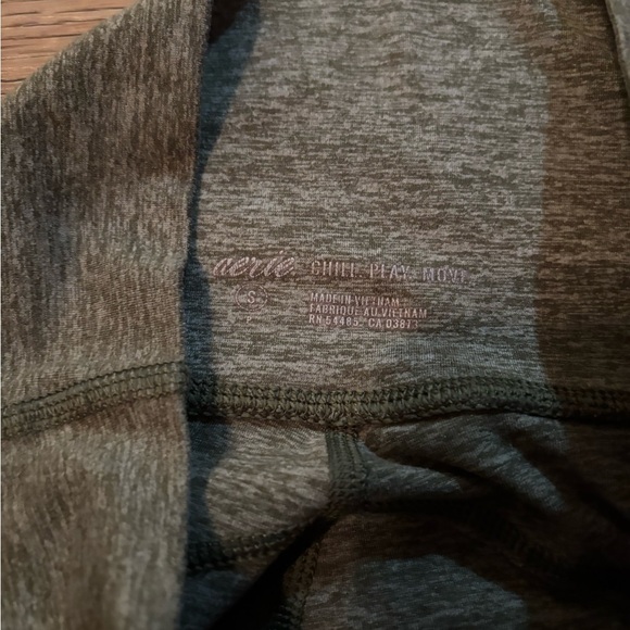 Aerie Heathered Green Leggings - Picture 3 of 5
